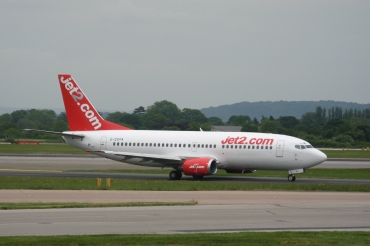 G-GDFA (24011) 1988 Boeing 737-3G7