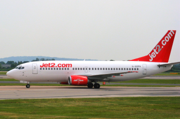 G-GDFA (24011) 1988 Boeing 737-3G7