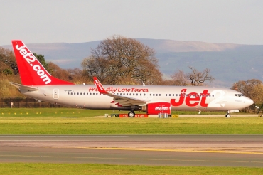 G-GDFC (28375) 1998 Boeing 737-8K2(WL)