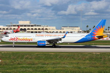 G-HLYB (6056) 2014 Airbus A321-211(WL)