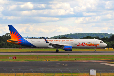 G-HLYB (6056) 2014 Airbus A321-211(WL)
