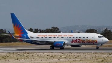 G-JZHT (63150) 2017 Boeing 737-8MG(WL)