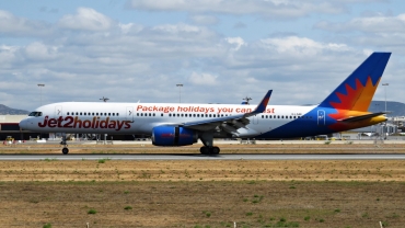 G-LSAK (27973) 1996 Boeing 757-23N(WL)