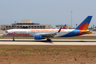 G-LSAK (27973) 1996 Boeing 757-23N(WL)