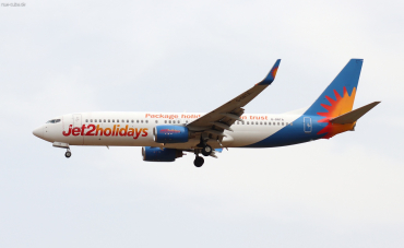 G-DRTA (33972) 2004 Boeing 737-85P(WL)