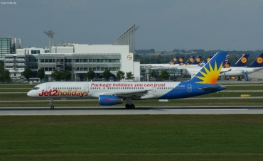 G-LSAM (26966) 1993 Boeing 757-204