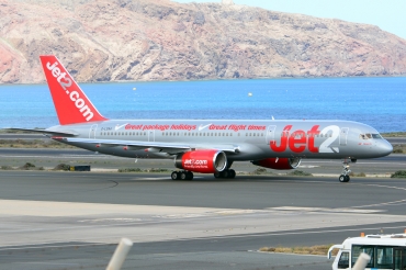 G-LSAA (24122) 1988 Boeing 757-236