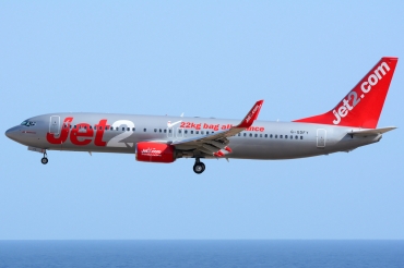 G-GDFY (30278) 2001 Boeing 737-86Q(WL)