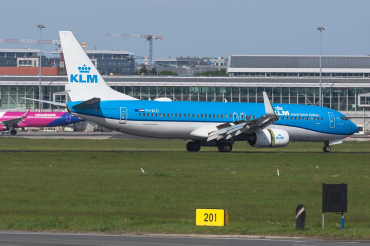PH-BCD (42149) 2013 Boeing 737-8K2(WL)