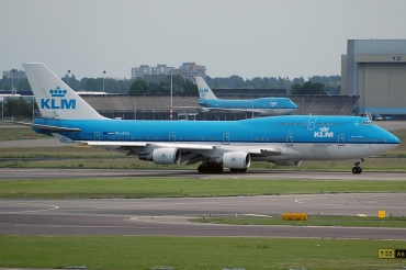 PH-BFA (23999) 1989 Boeing 747-406