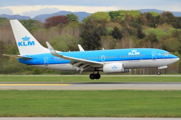 PH-BGM (39255) 2011 Boeing 737-7K2 WL