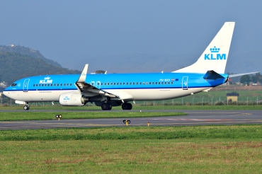 PH-BXV (30370) 2007 Boeing 737-8K2(WL)