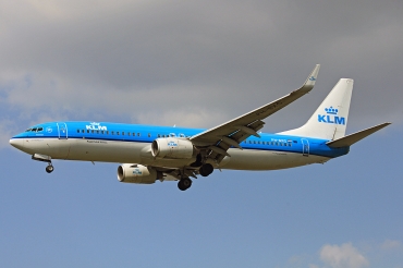 PH-BXG (30357) 2000 Boeing 737-8K2(WL)