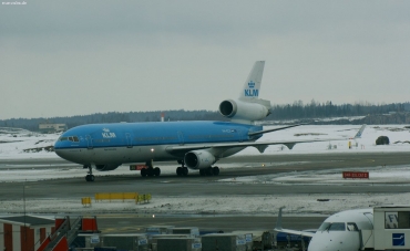 PH-KCK (48564) 1997 McDonnell Douglas MD-11
