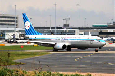 PH-BXA (29131) 1999 Boeing 737-8K2(WL)