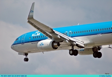 PH-BXV (30370) 2007 Boeing 737-8K2(WL)