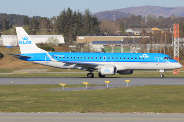 PH-EXC (19000659) Embraer 190-100STD