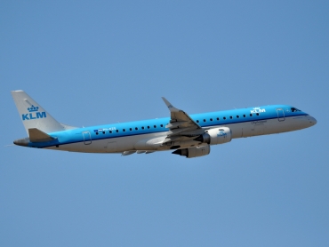 PH-EZS (19000380) Embraer 190-100STD