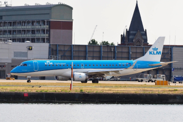 PH-EZT · Embraer 190-100STD · LCY / EGLC