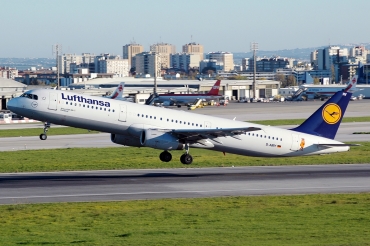 D-AIRY  (cn 0901) Airbus A321-131
