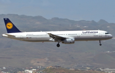 D-AIDD (4585) 2011 Airbus A321-231