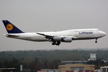 D-ABYM, (cn 37837), Boeing 747-830