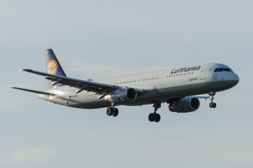 D-AIST (4005) 2009 Airbus A321-231