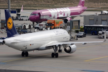 D-AIUJ (6301) 2014 Airbus A320-214(WL)