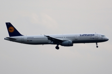 D-AISB, (cn 1080), Airbus A321-231