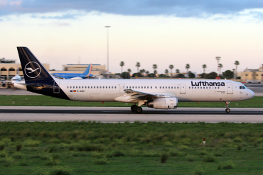 D-AIDK (4819) 2011 Airbus A321-231