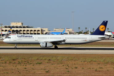 D-AIDW (6415) 2015 Airbus A321-231