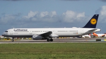 D-AIDX (6451) 2015 Airbus A321-231