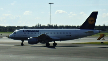 D-AILI (651) 1997 Airbus A319-114