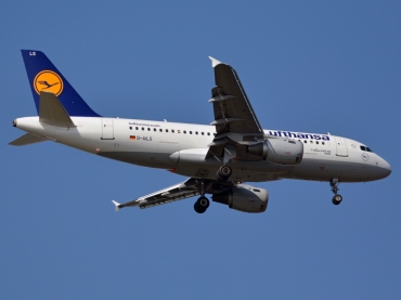 D-AILS (729) 1997 Airbus A319-114