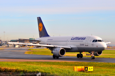 D-AILW (853) 1998 Airbus A319-114