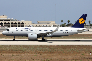 D-AINA (6801) 2015 Airbus A320-271N