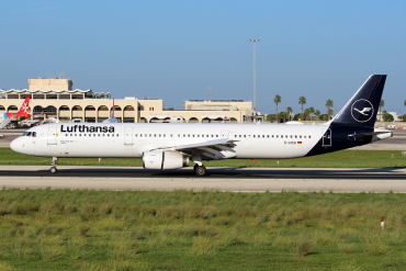 D-AISQ (3936) 2009 Airbus A321-231