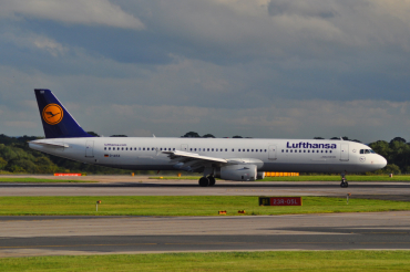 D-AISX (4073) 2009 Airbus A321-231