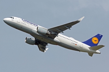 D-AIUP (6807) 2015 Airbus A320-214