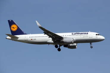 D-AIUU (7158) 2016 Airbus A320-214 WL