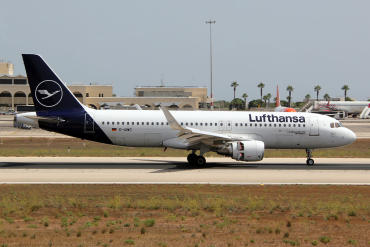 D-AIWC (8667) 2018 Airbus A320-214(WL)