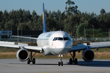 D-AIQN (269) 1991 Airbus A320-211
