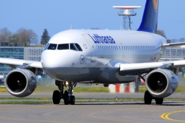 D-AILI (651) 1997 Airbus A319-114