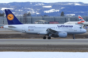 D-AKNI (1016) 1999 Airbus A319-112