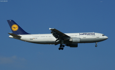 D-AIAZ (701) 1993 Airbus A300B4-605R