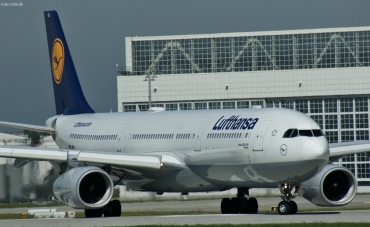 D-AIKA (570) 2004 Airbus A330-343
