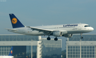 D-AIPL (094) 1989 Airbus A320-211