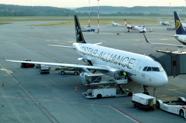 D-AIPC (071) 1989 Airbus A320-211