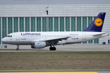 D-AILK (679) 1997 Airbus A319-114