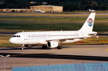 SU-LBB (814) 1998 Airbus A320-212